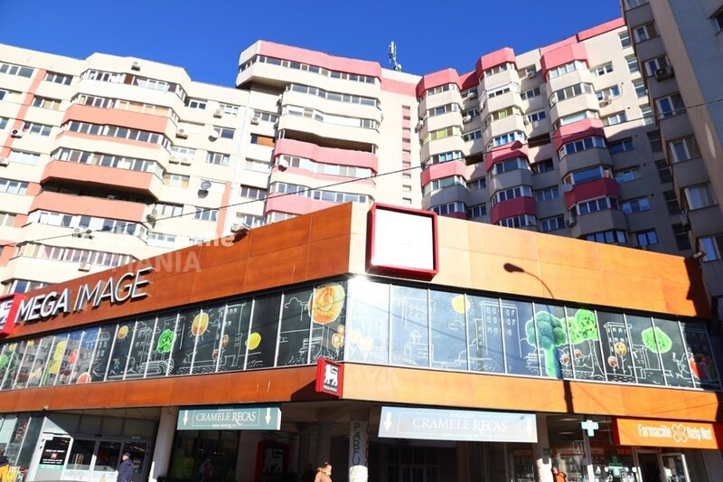 1 Mai, 3 camere 79 mp, Ion Mihalache 92, finisat si mobilat, Mega Image.