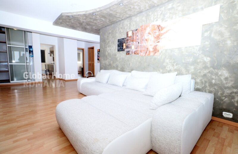 1 Mai, 3 camere 79 mp, Ion Mihalache 92, finisat si mobilat, Mega Image.