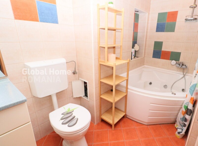 1 Mai, 3 camere 79 mp, Ion Mihalache 92, finisat si mobilat, Mega Image.